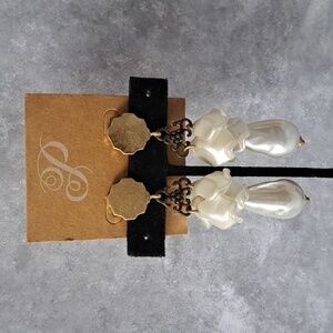 Plunder "Declan" White Baroque Pearl Drop Earrings